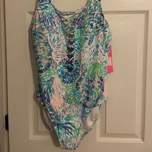 NWT Isle Lattice swimsuit Size 14